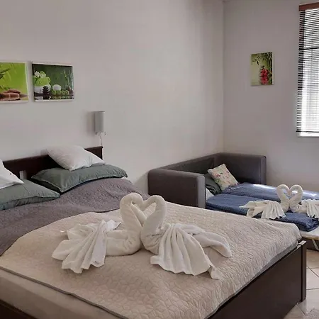 Lotusz Vendeghaz-Demjen Apartment Exterior photo