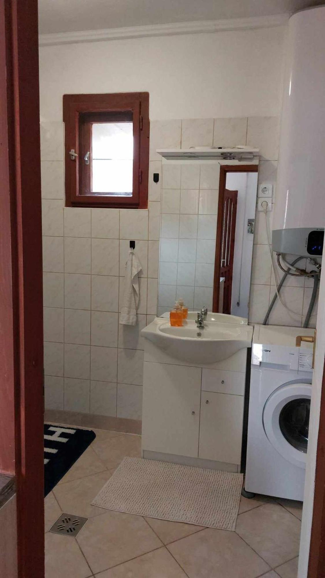 Lotusz Vendeghaz-demjen Apartmán