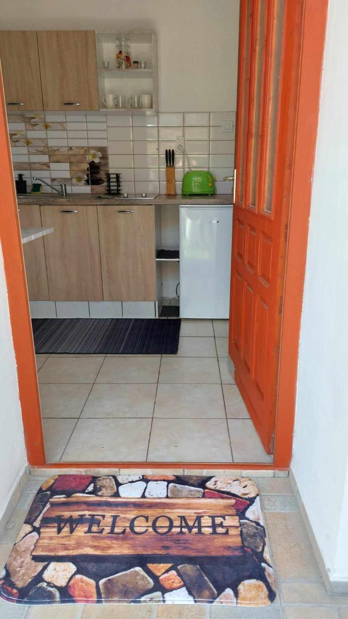 Lotusz Vendeghaz-demjen Apartmán